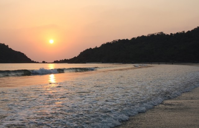 The blue and bullion beach of Goa