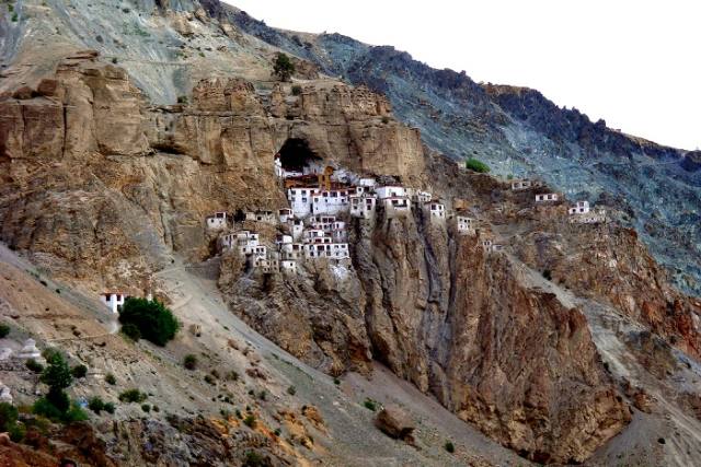 9 Serenity personified – The Phugtal Monastery